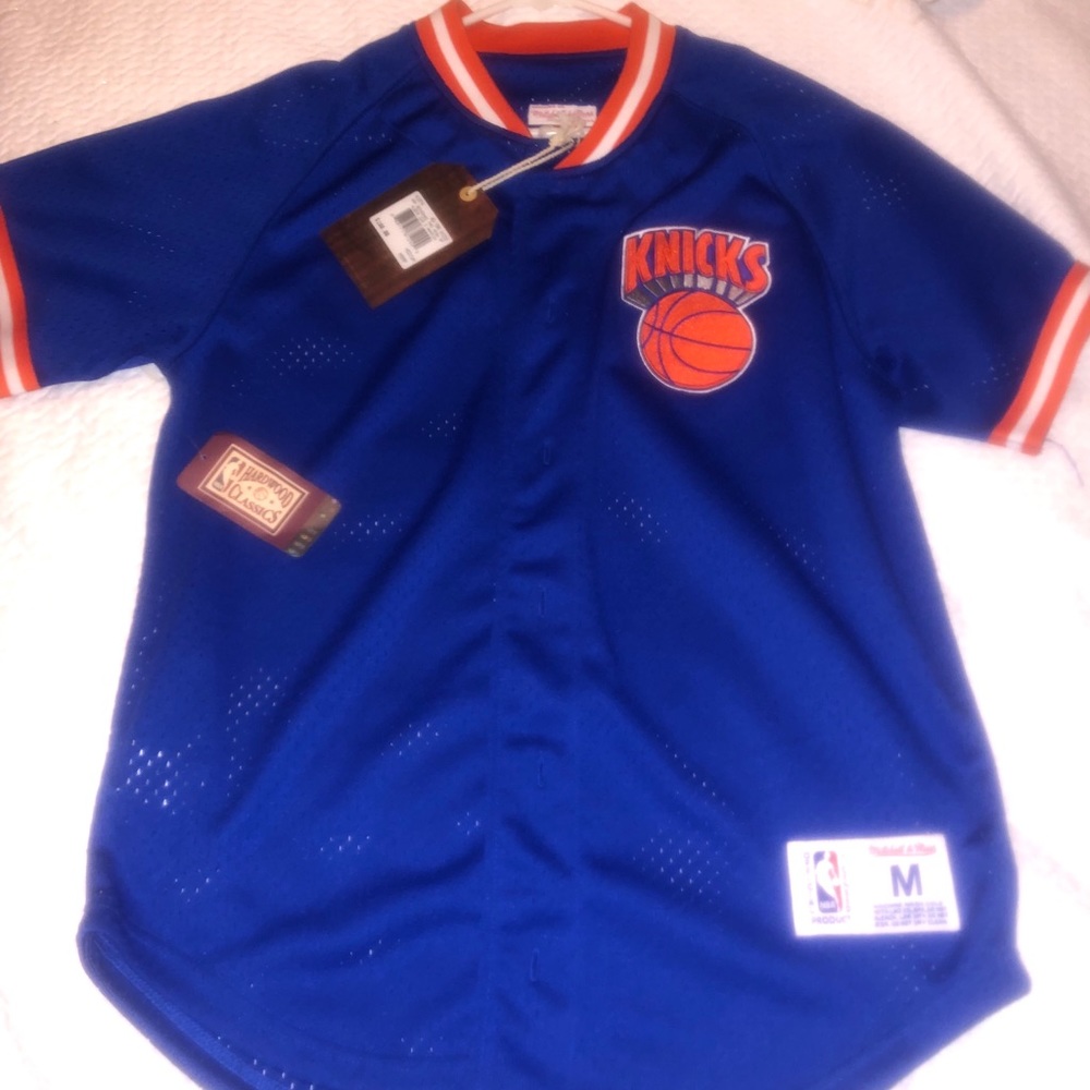 Knicks jersey